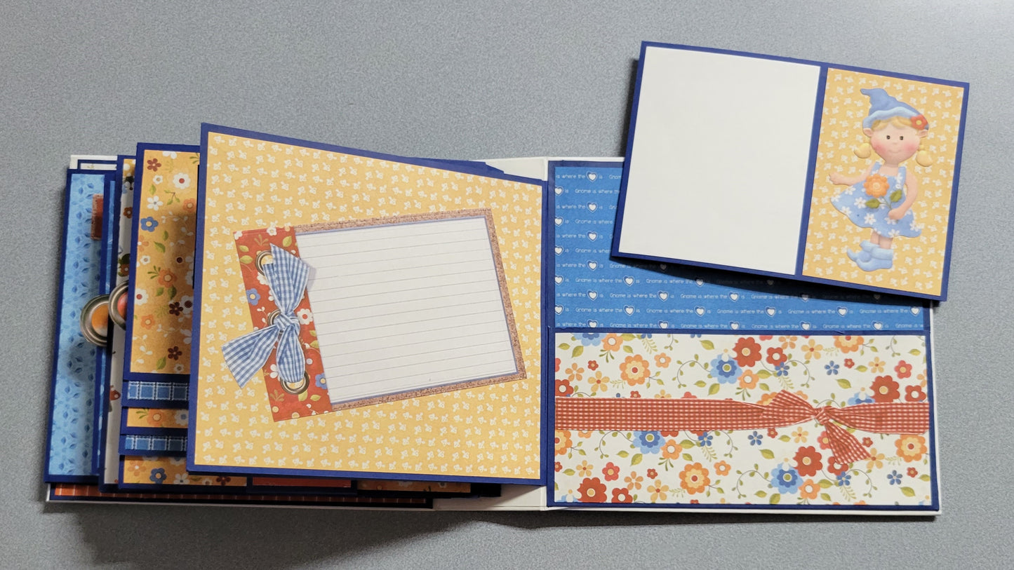 Gnome Place Like Home Scrapbook Album.