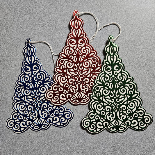 Traditional Tree Gift Tags